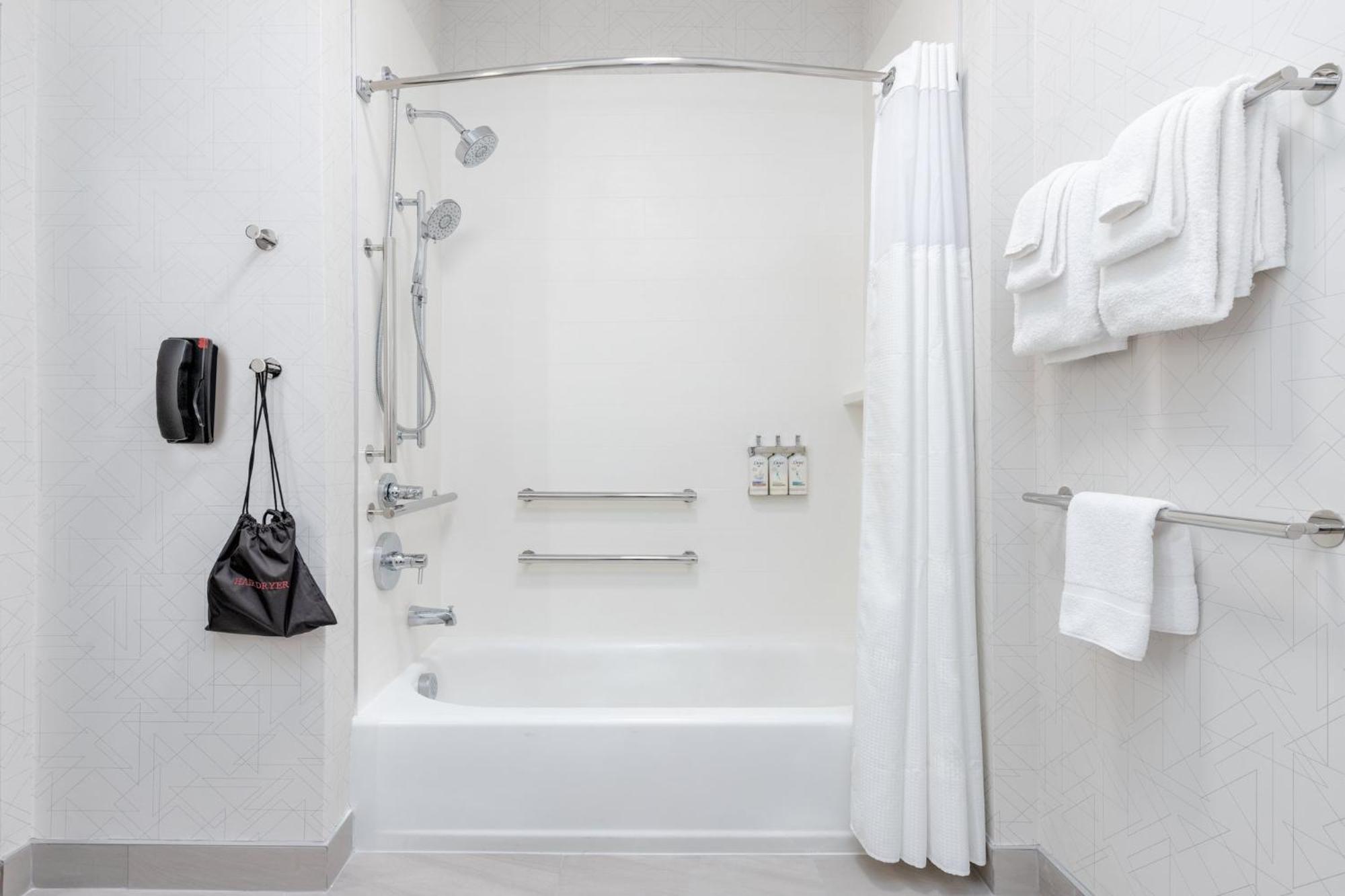 Holiday Inn Express & Suites Austin Airport East By Ihg מראה חיצוני תמונה